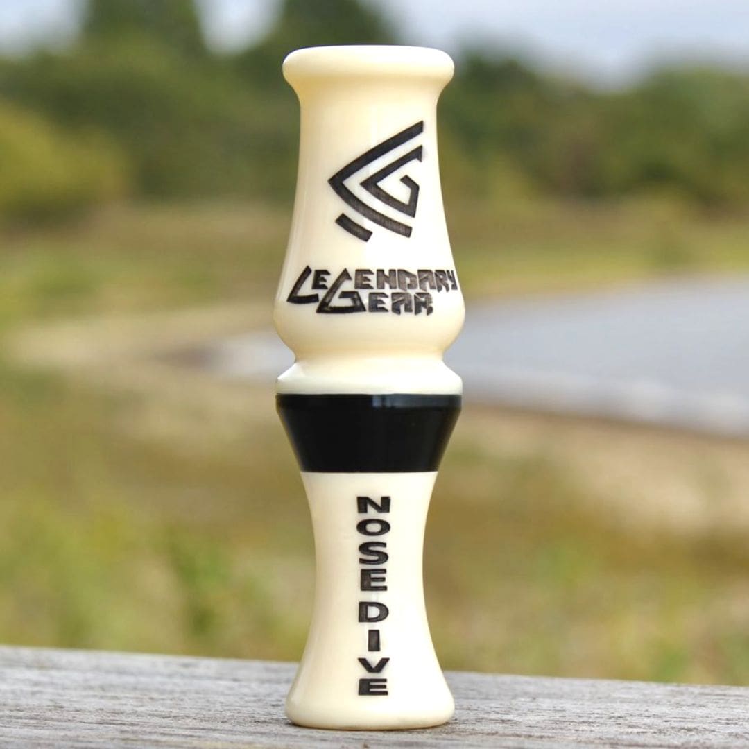 NOSE DIVE ACRYLIC IVORY